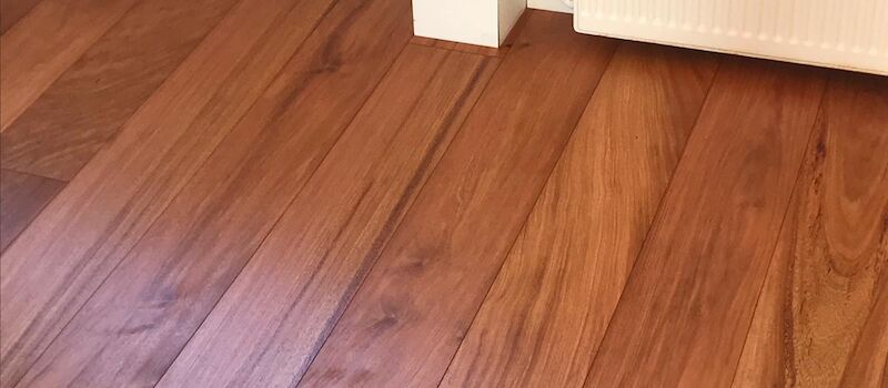 Afzelia vloer behandeld met olie Afzelia vloer behandeld met olie